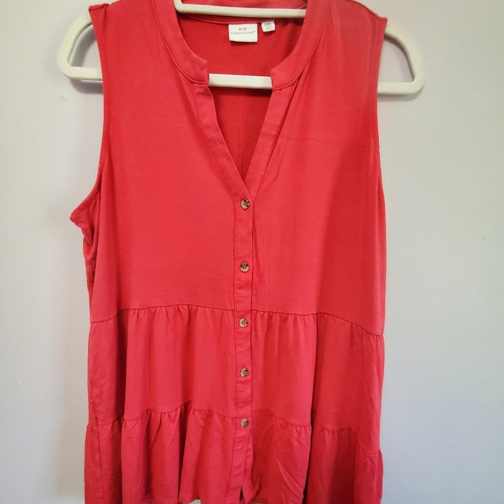 New Directions sleeveless top.  Red  PXL